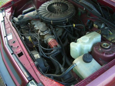 hier beim Schloßträger über der Lampe, hab ich mal provesorisch etwas gebastelt, nur schön sieht es ja nicht aus :(