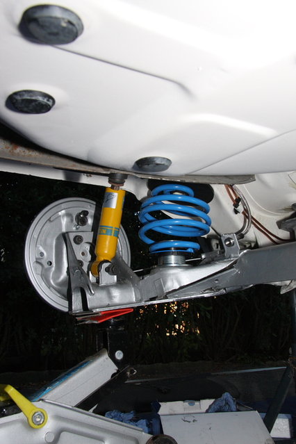 cors481.JPG (372.67 KiB) 72024 mal betrachtet ... und von innen